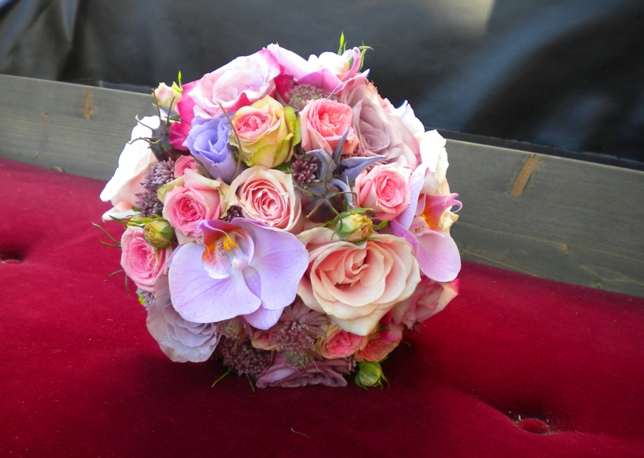 Blumen-PurPur-Hochzeitsfloristik-468