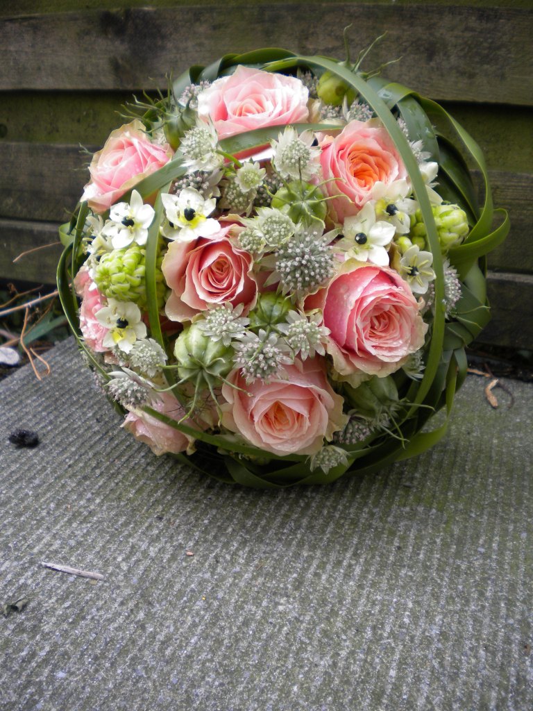 Blumen-PurPur-Hochzeitsfloristik-505