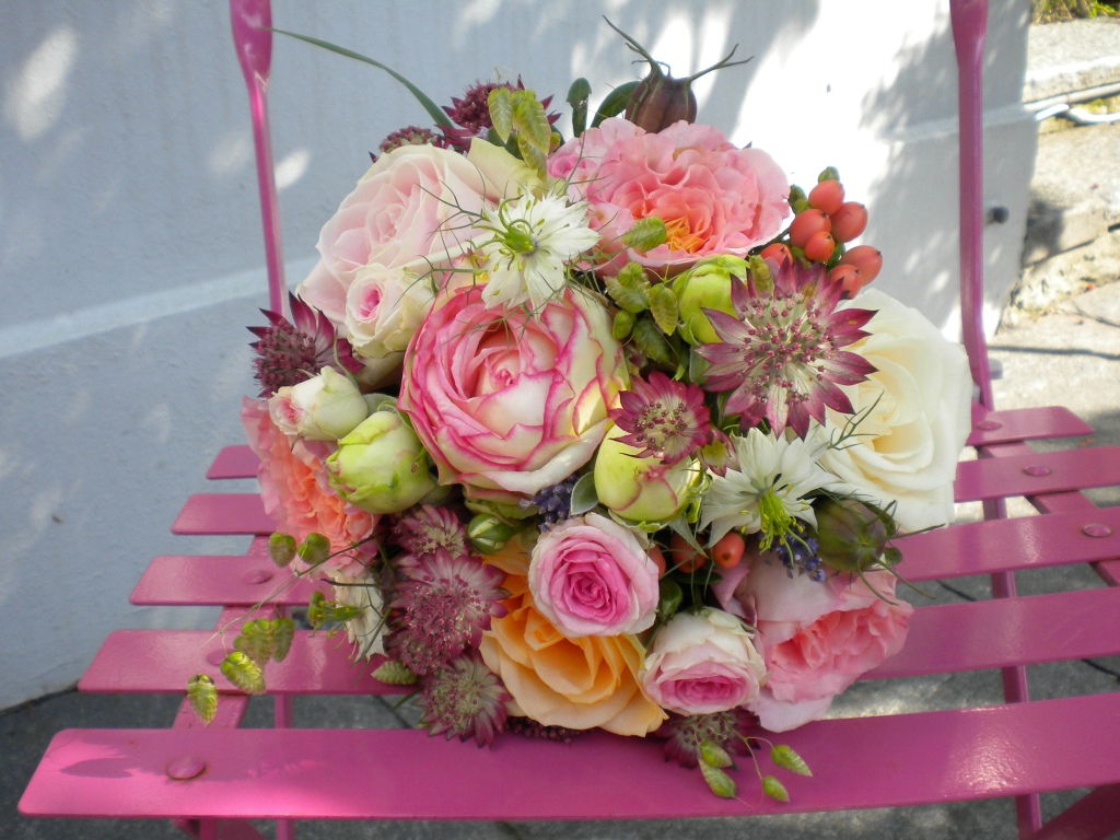 Blumen-PurPur-Hochzeitsfloristik-554