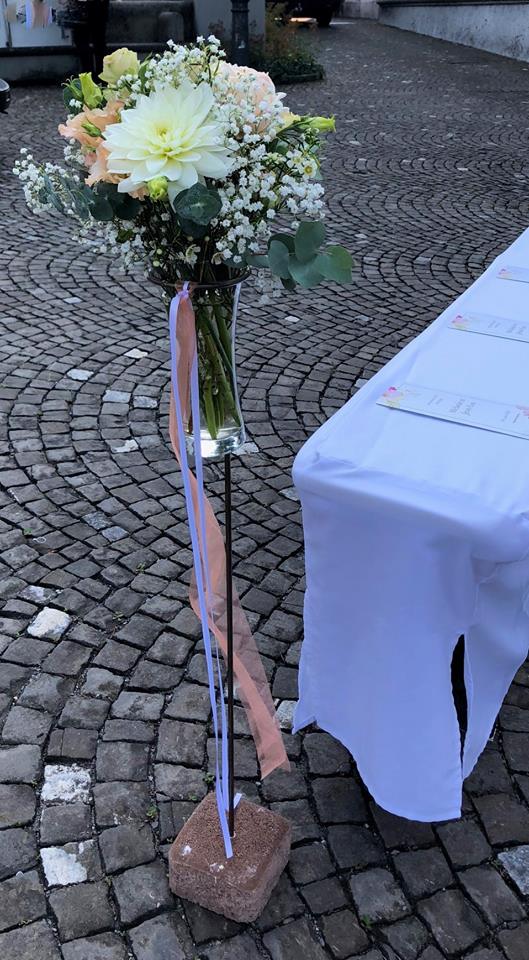 Blumen-PurPur-Hochzeitsfloristik-887