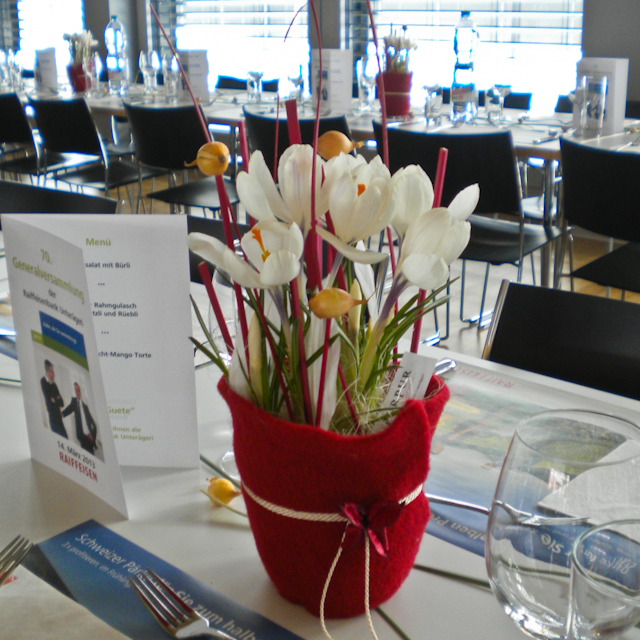 Blumen-PurPur-Raumschmuk-Firmenkunden-300