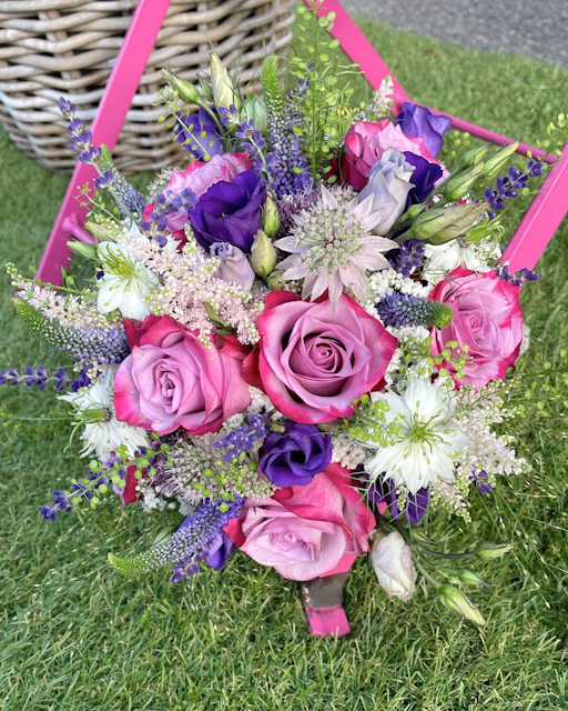 2106_Blumen-PurPur-Hochzeit_783