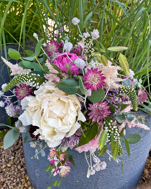 2206_Blumen-PurPur-Hochzeitsfloristik_326